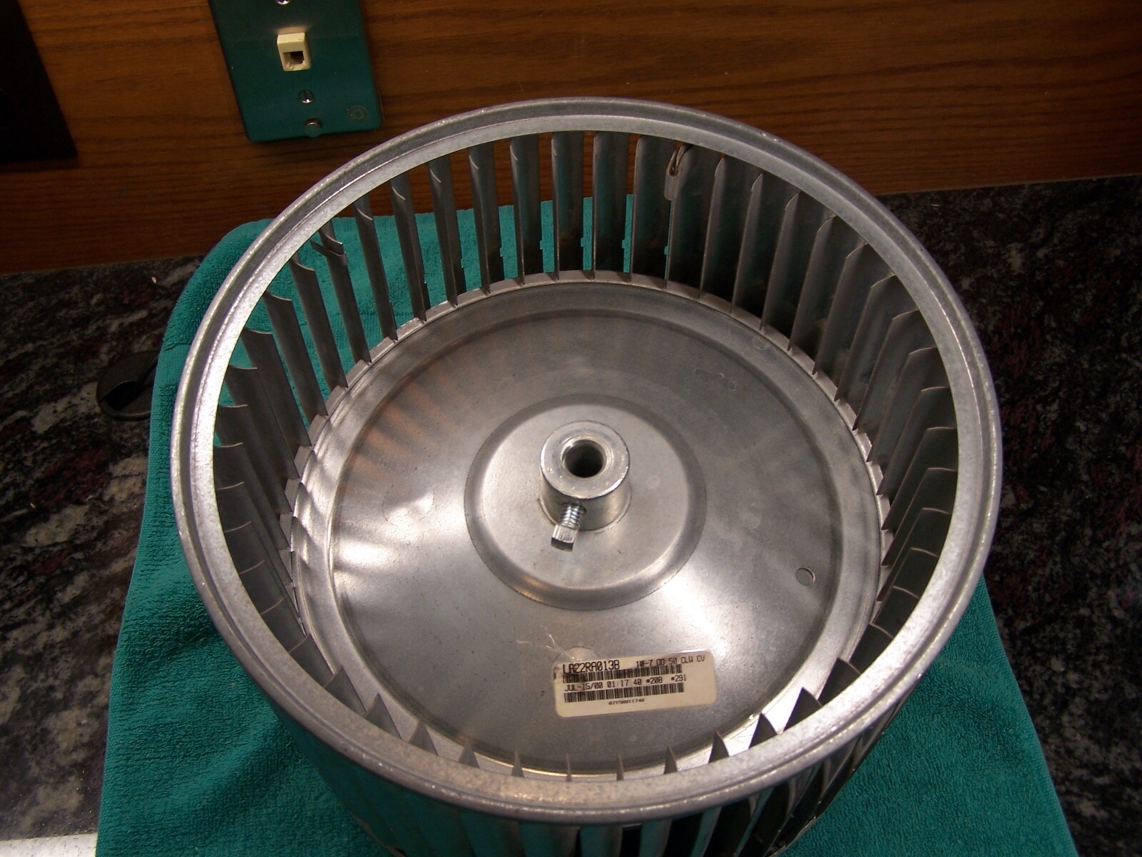 Carrier Trane York LA22RA100 LA22RA013 D303766P24 Blower Wheel 10-7 DD .5 CLW CV