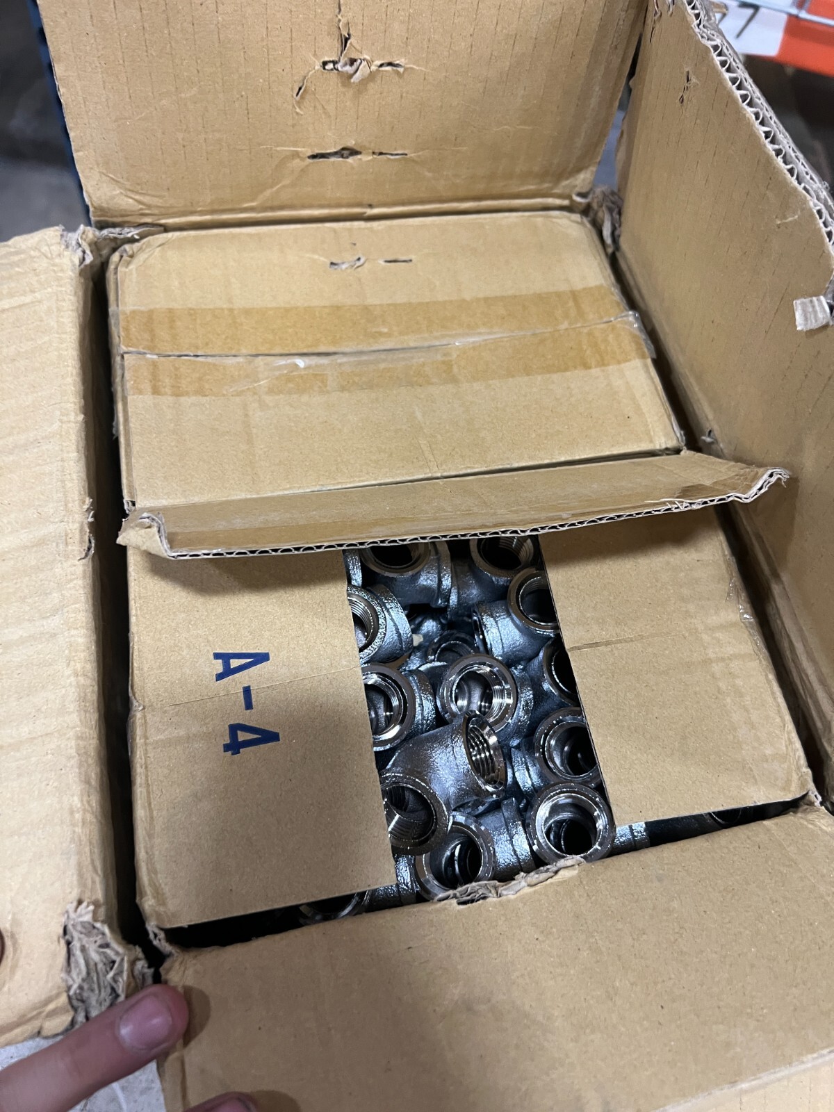 1 Box of 200 – MSI Products RCP 1/2″ Strainer Tees A9901110052