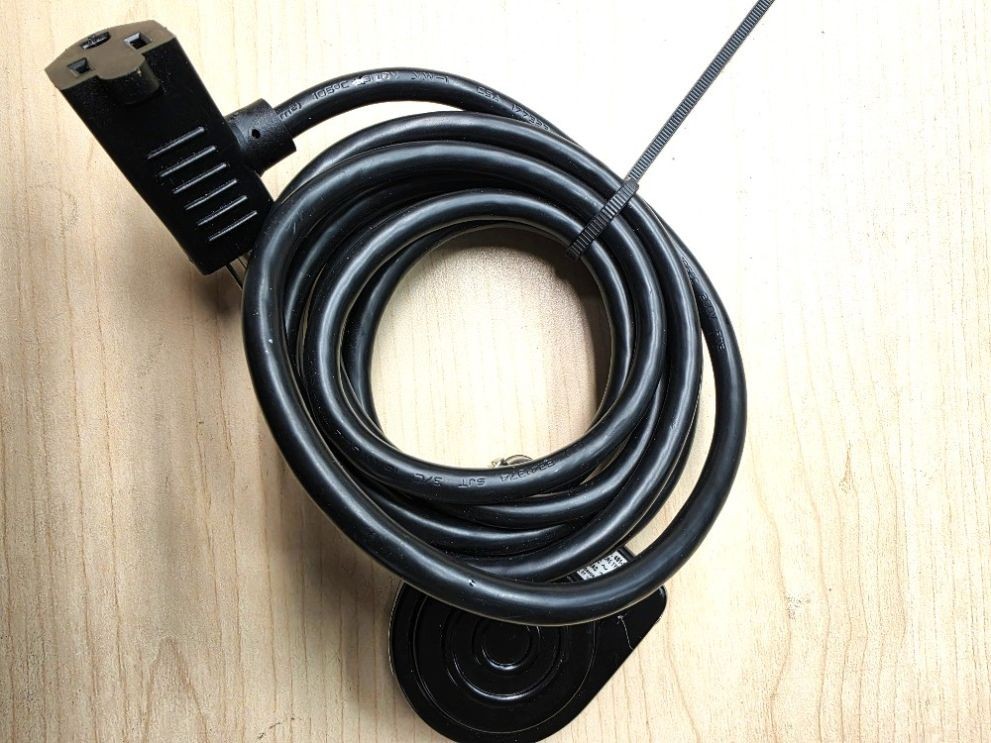 Linemaster Switch Corporation Compact Series Foot Switch Model 491-SC3